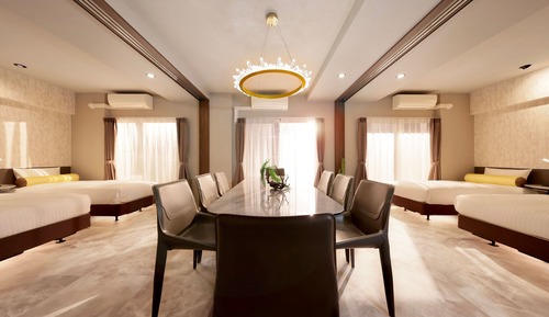 Suite