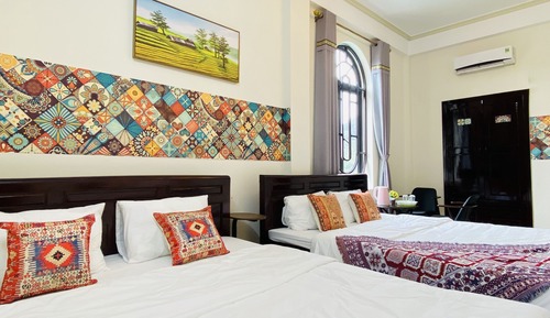 Deluxe Double or Twin Room