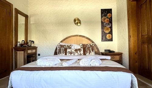 Premier Room, Multiple Beds, Pool View