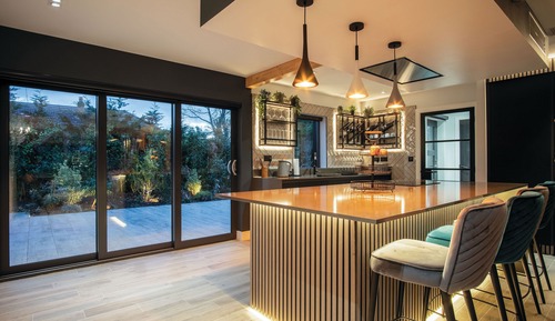 House (4 Bedrooms)