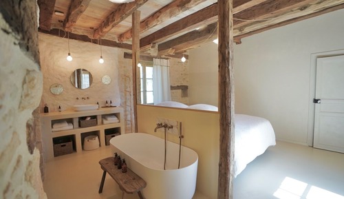 Signature Room