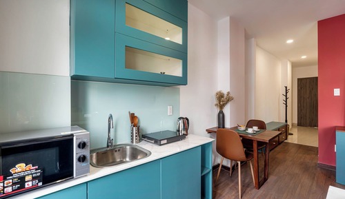 Design Studio Suite, 1 Queen Bed, Non Smoking, City View