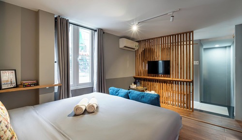Design Double Room, 1 Queen Bed, Non Smoking, Annex Building