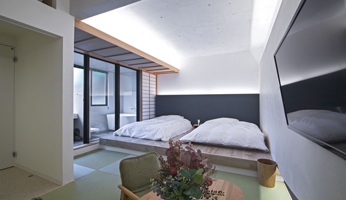 Elite Triple Room