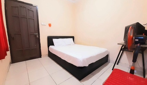 Basic Double Room