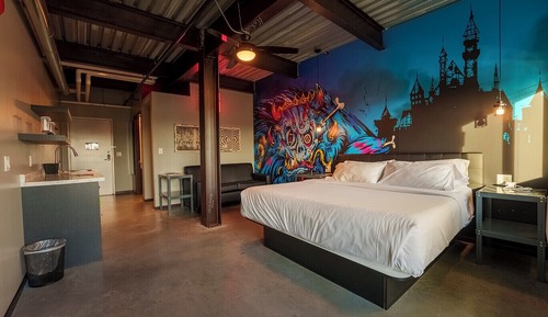 Standard Room, 1 King Bed