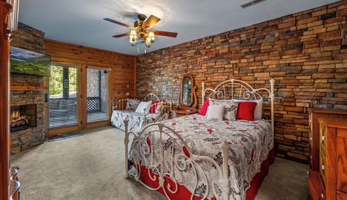 Luxury Cabin