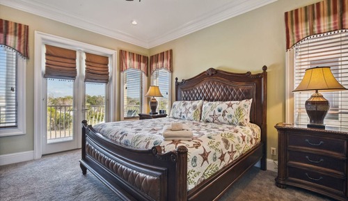 House, 5 Bedrooms, Ocean View