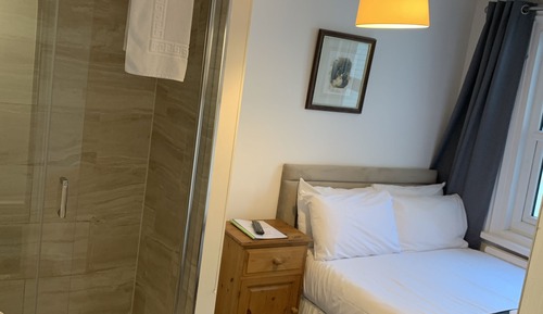 Basic Double Room