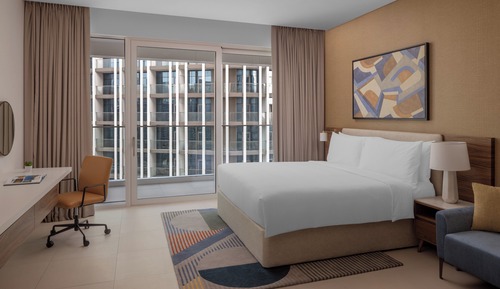 Studio Suite, 1 King Bed, Kitchen