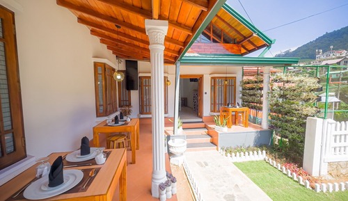 Deluxe Villa