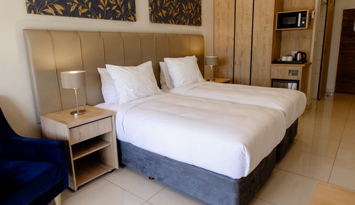Luxury Twin Room