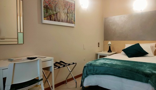 Deluxe Single Room
