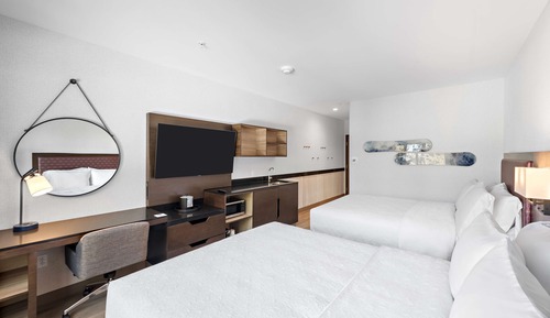Room, 2 Queen Beds, Accessible, Bathtub (Mobility & Hearing)