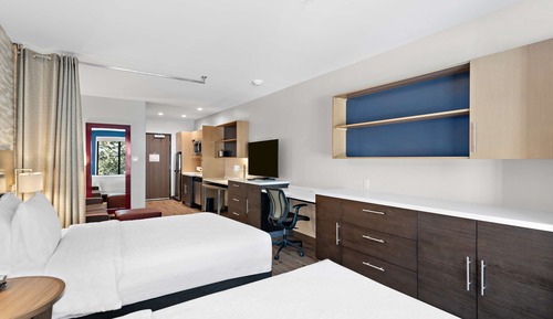 Studio, 2 Queen Beds, Accessible (Hearing)
