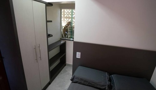 Flat 02