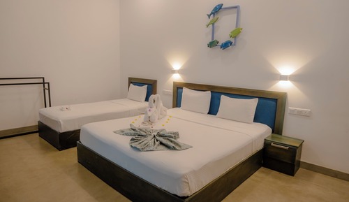 Deluxe Triple Room