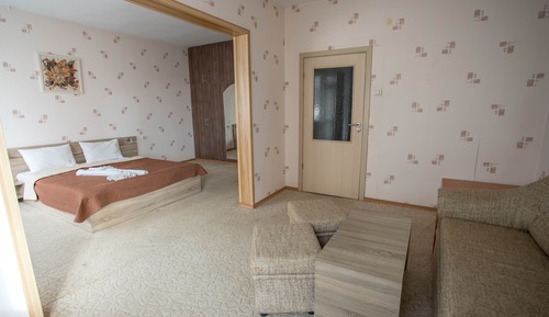 Family Studio Suite