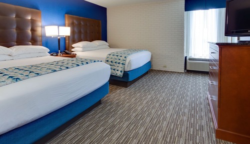 Suite, 2 Queen Beds, Refrigerator & Microwave (2 Rooms, Sofabed)