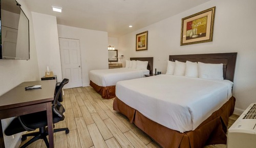 Standard Room, 2 Queen Beds