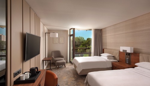 Comfort Room, 2 Twin Beds, Non Smoking, Balcony