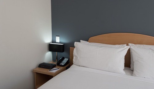 Standard Studio, 1 Queen Bed, Non Smoking, Kitchen
