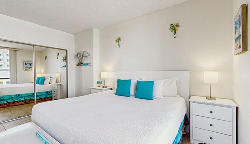 Condo, 1 Bedroom