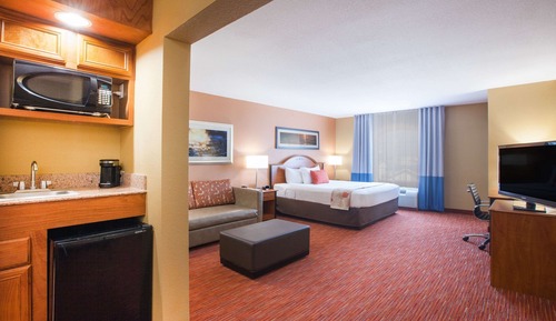Studio Suite, 1 King Bed, Non Smoking