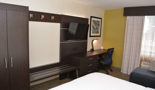 Standard Room, 1 King Bed