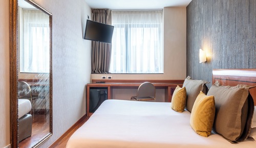 Classic Double or Twin Room