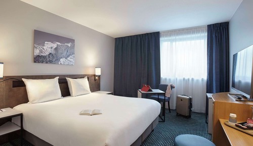 Superior Room, 1 King Bed