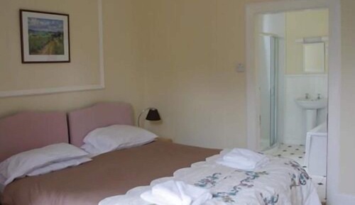 Twin Room, Ensuite