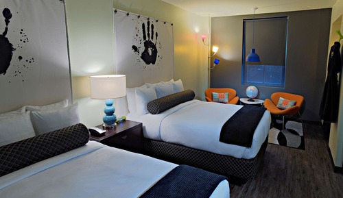 Standard Room, 2 Queen Beds, Non Smoking, Microwave