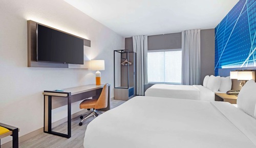 Suite, Multiple Beds, Accessible, Non Smoking