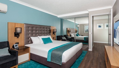 Premium Spa Suite