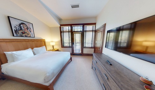 Penthouse, 2 Bedrooms (#448)
