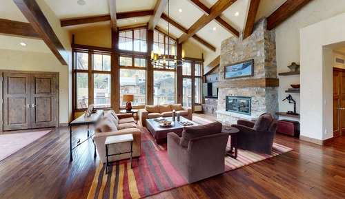 Penthouse, 3 Bedrooms (+ Den, #454)