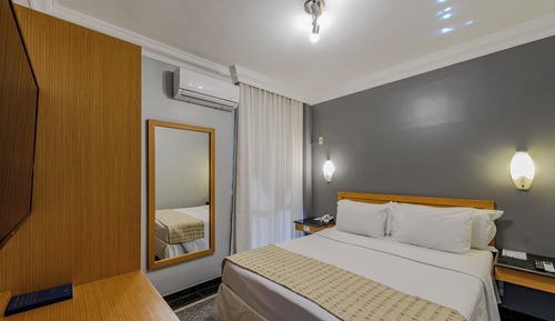 Executive Suite, 1 Queen Bed