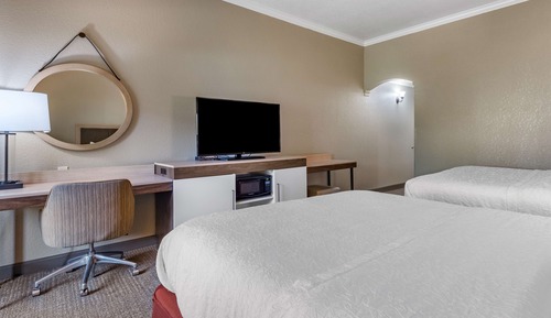 Room, 2 Queen Beds, Balcony, View