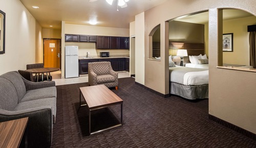 Suite, Multiple Beds, Accessible, Kitchen (with Sofabed)
