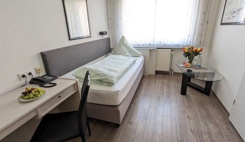 Comfort Single Room