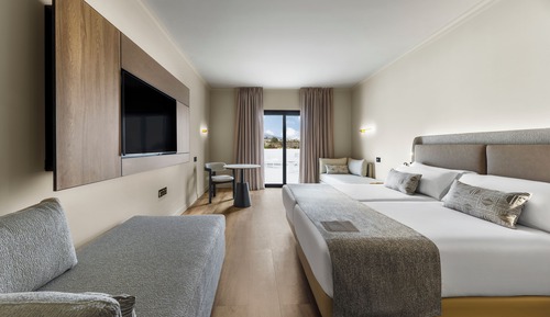 Superior Double Room Terrace, 3 adults + 1 child