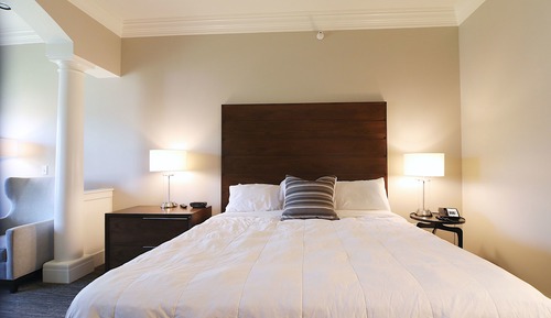 Standard Room, 1 King Bed