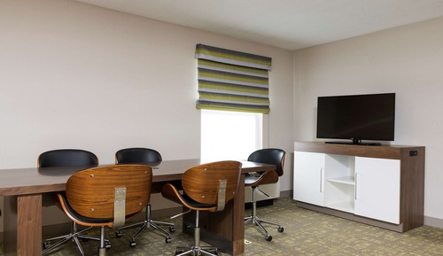 Suite, 1 King Bed