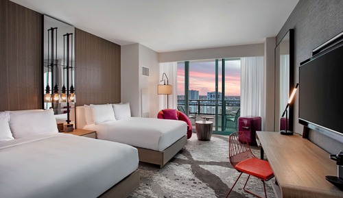 2 Double Beds, Intracoastal View, Balcony, High Floor