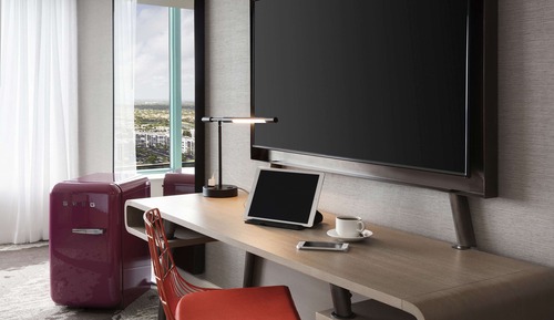 1 King Bed, Corner Room, Intracoastal View, Terrace Balcony