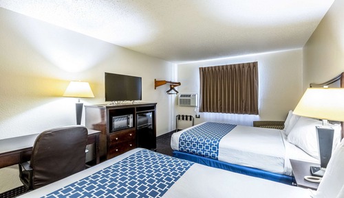 Standard Room, 2 Queen Beds, Non Smoking