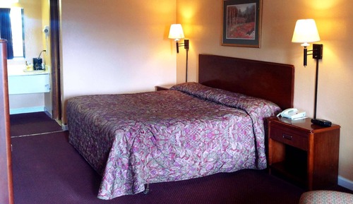 Room, 1 King Bed, Non Smoking