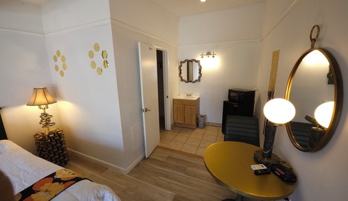Standard Room, 2 Queen Beds, Smoking
