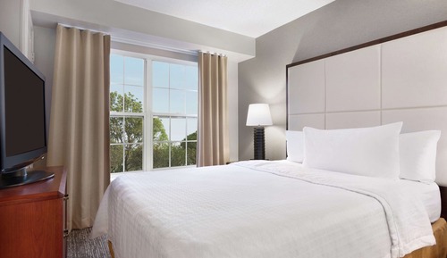 1 Queen Bed, 1 Bedroom Suite, Non-smoking